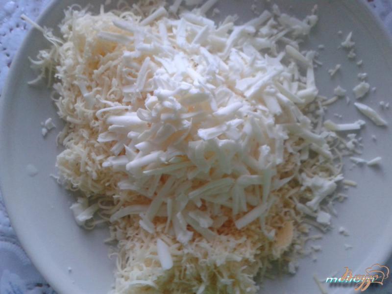 Фото приготовление рецепта: Булочки сырные в сырной заливке шаг №2
