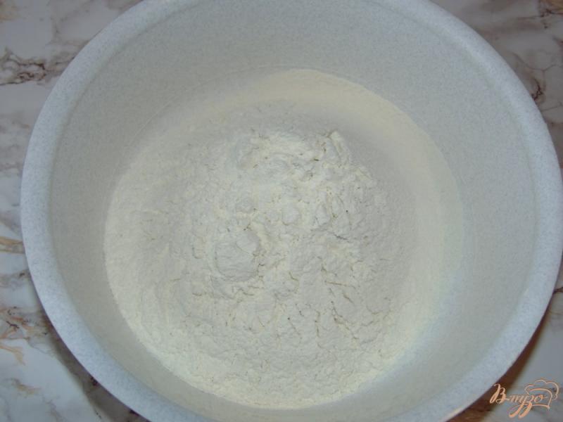 Фото приготовление рецепта: Домашние пельмени на тесте из молока и воды шаг №1