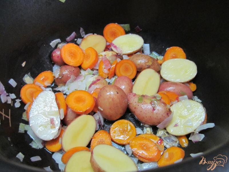 Фото приготовление рецепта: Овощное рагу с цветной капустой в мультиварке шаг №3