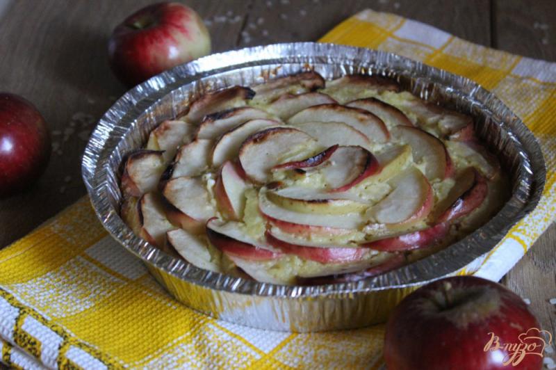 Фото приготовление рецепта: Творожно-рисовая запеканка с яблоками шаг №9