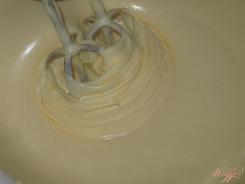 Фото приготовление рецепта: Бисквит из утиных яиц шаг №5