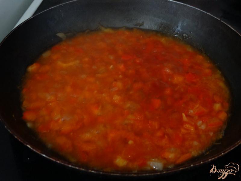 Фото приготовление рецепта: мясные тефтели с булгуром  тушеные в томатном соусе шаг №8