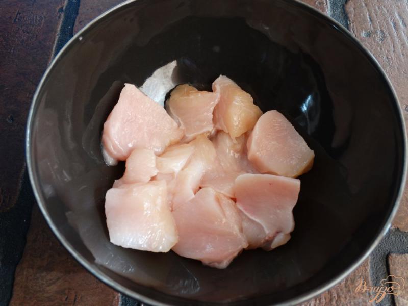 Фото приготовление рецепта: Куриная грудка с лимоном и тимьяном шаг №1