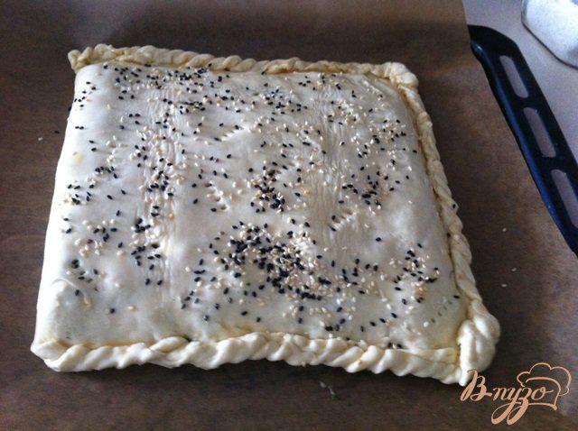 Фото приготовление рецепта: Пирог со шпинатом и творогом шаг №8
