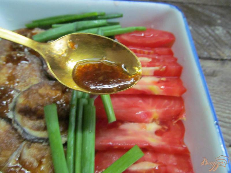 Фото приготовление рецепта: Салат из баклажана с помидором в восточном стиле шаг №6
