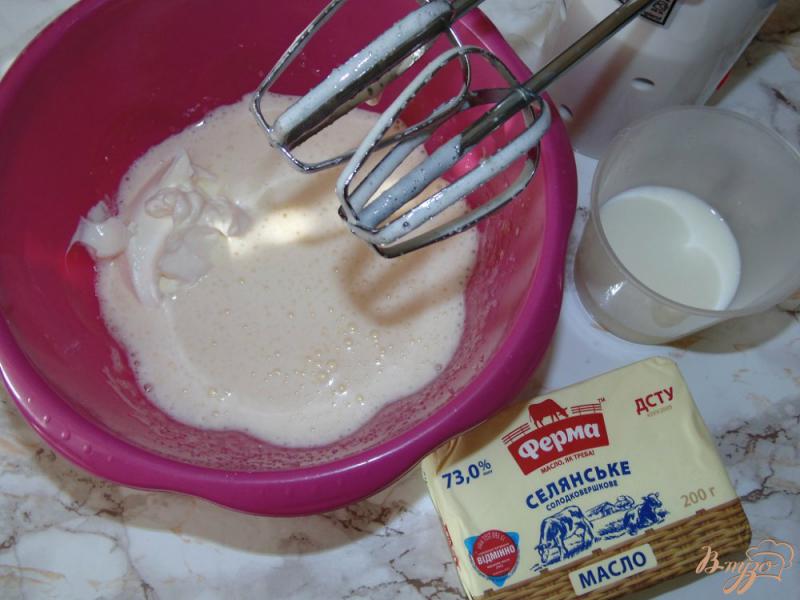 Фото приготовление рецепта: Ореховые кексы шаг №2