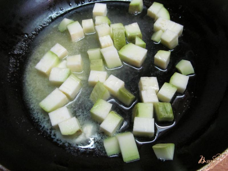 Фото приготовление рецепта: Картофельное пюре  с кабачком шаг №3
