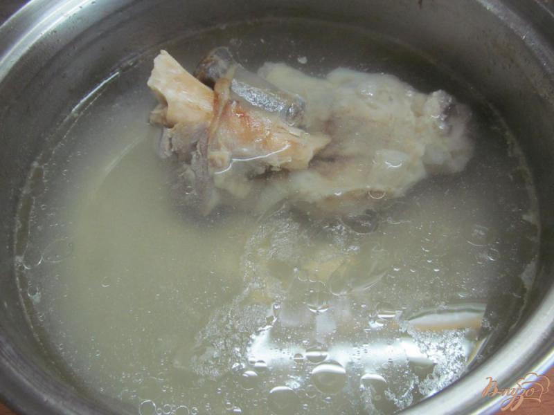 Фото приготовление рецепта: Овощной суп с пшеном на бульоне из баранины шаг №1