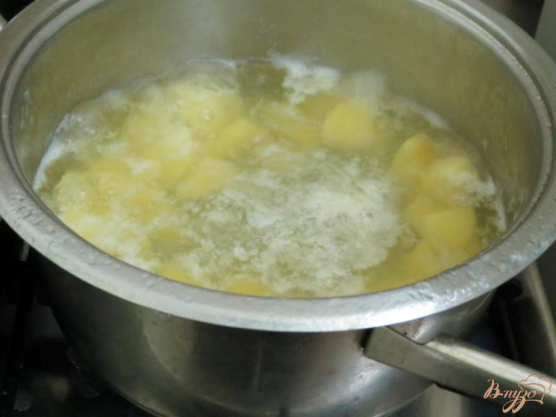 Фото приготовление рецепта: Спаржевая фасоль тушёная со сметаной шаг №6