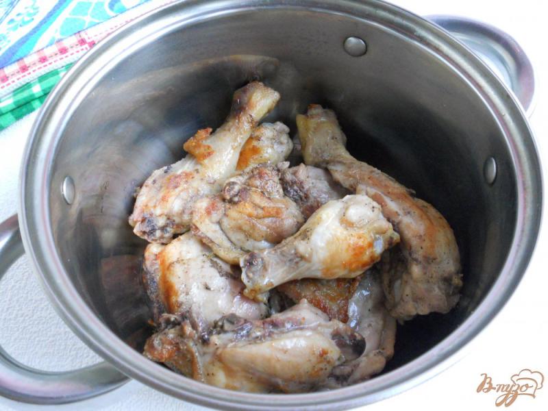 Фото приготовление рецепта: Курица тушеная со сладким перцем шаг №2