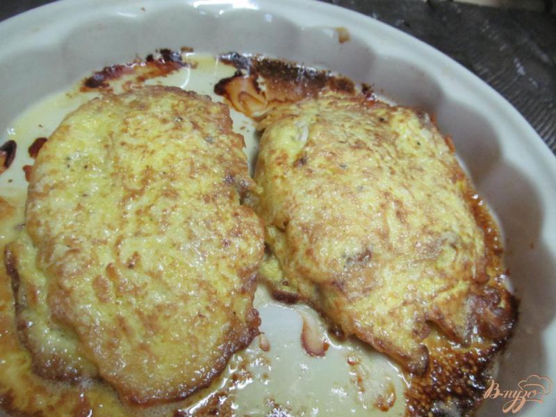 Фото приготовление рецепта: Свиная котлета на кости в картофельной панировке шаг №7