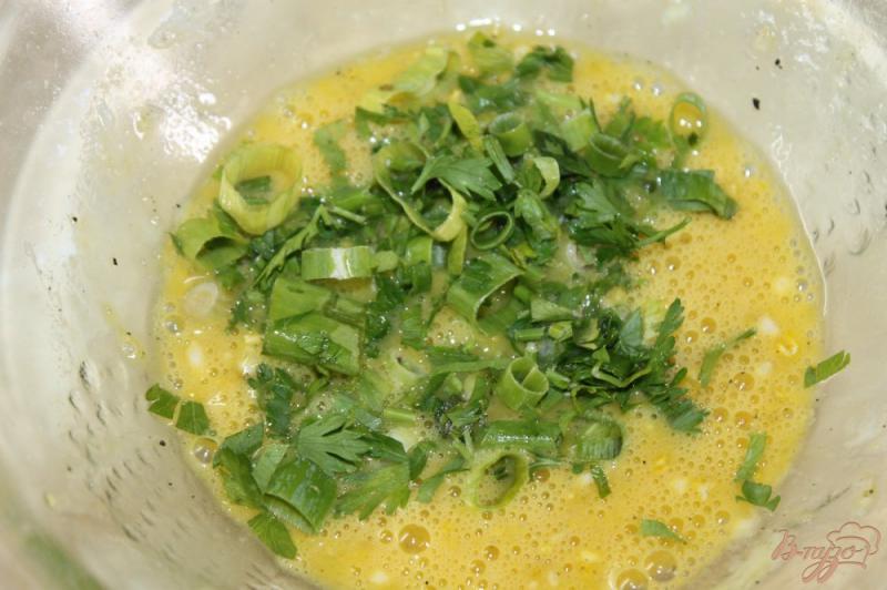 Фото приготовление рецепта: Закуска из помидоров в сырном кляре шаг №3