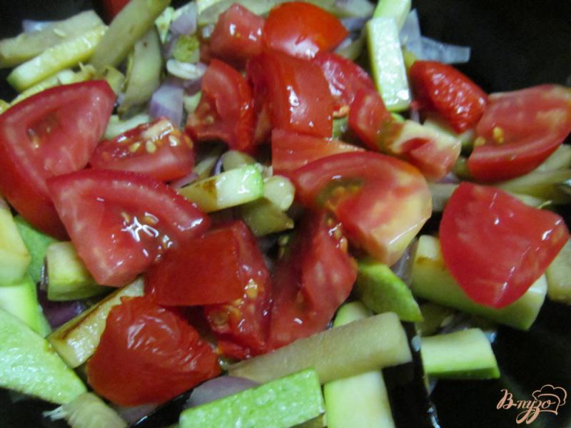 Фото приготовление рецепта: Овощной салат из Сицилии шаг №4