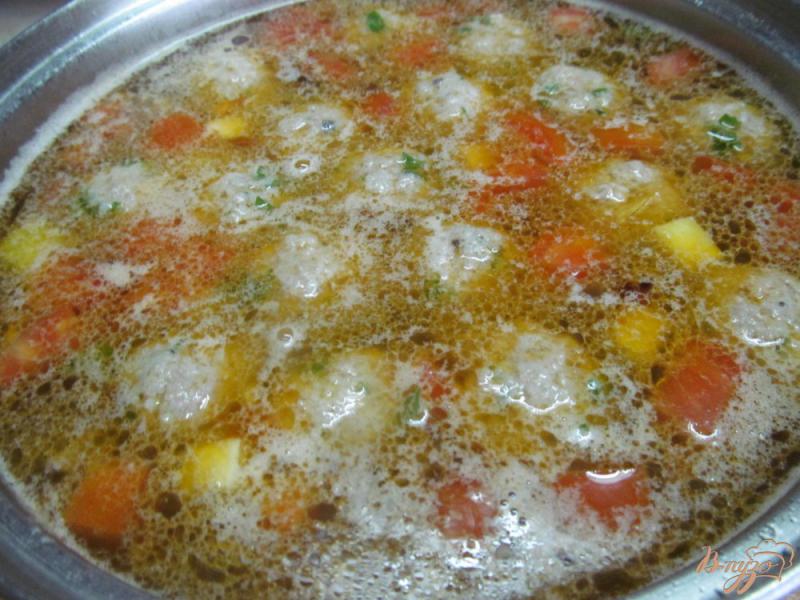 Фото приготовление рецепта: Кабачковый суп с фрикадельками шаг №8