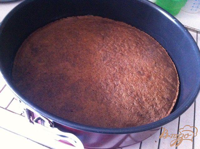 Фото приготовление рецепта: Торт три шоколадных мусса шаг №2