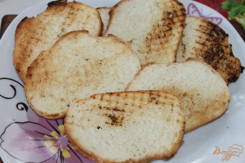 Фото приготовление рецепта: Овощные бутерброды с сыром шаг №4