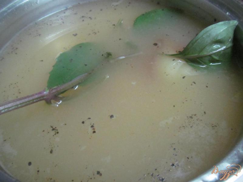 Фото приготовление рецепта: Картофельный суп на бульоне из баранины шаг №4