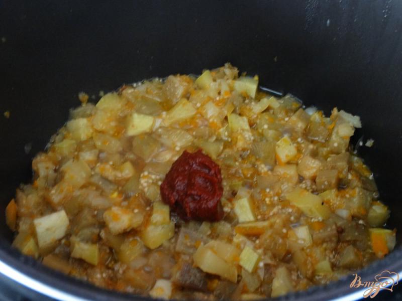 Фото приготовление рецепта: Икра из кабачков и баклажанов шаг №6