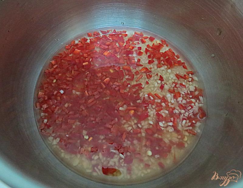 Фото приготовление рецепта: Тайский соус чили шаг №4