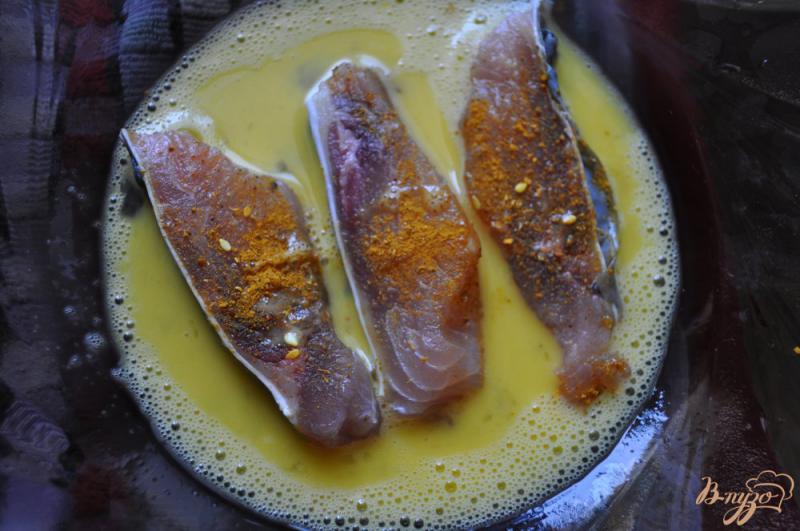 Фото приготовление рецепта: Жареная рыба в кунжуте шаг №2