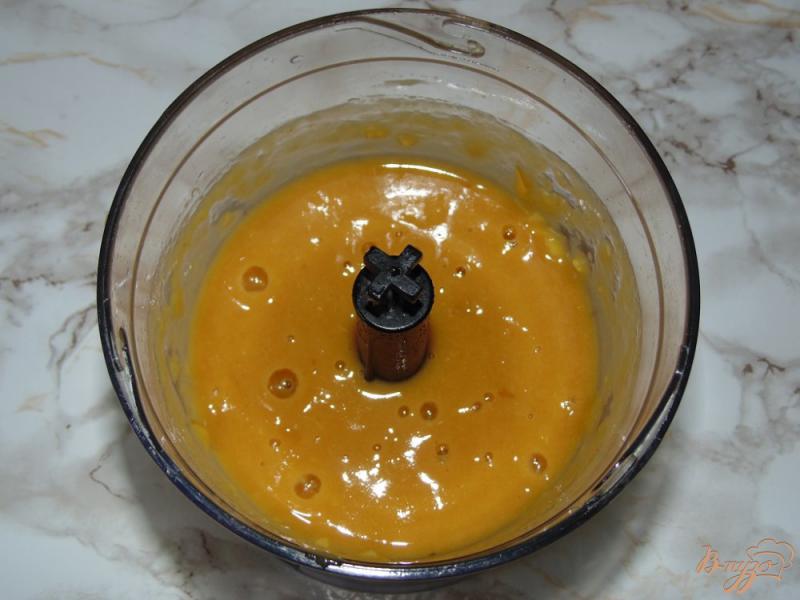 Фото приготовление рецепта: Сладкий персиковый соус с пряностями шаг №4