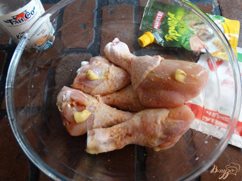 Фото приготовление рецепта: Куриные голени запеченные с тыквой и брокколи шаг №1