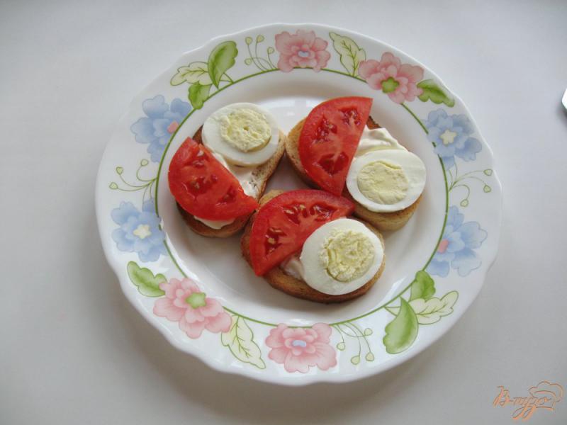 Фото приготовление рецепта: Тосты с кабачком и помидором шаг №7