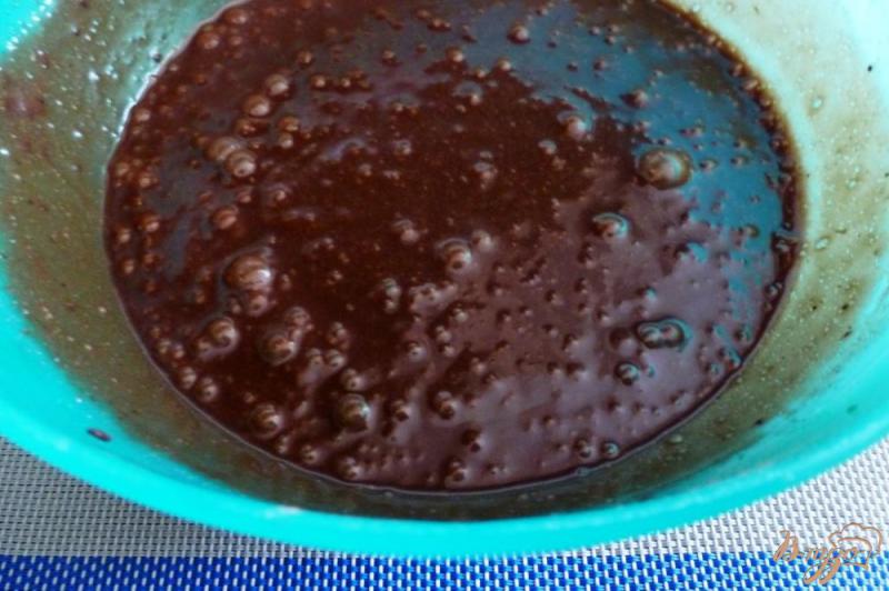 Фото приготовление рецепта: Шоколадно-вишневый пирог шаг №1