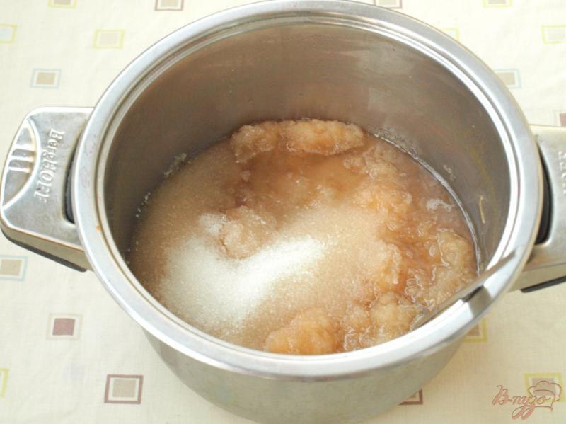 Фото приготовление рецепта: Яблочно-калиновый джем шаг №3