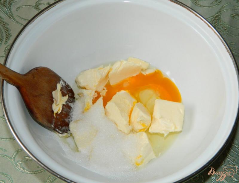 Фото приготовление рецепта: Яблочно-брусничный пирог шаг №1