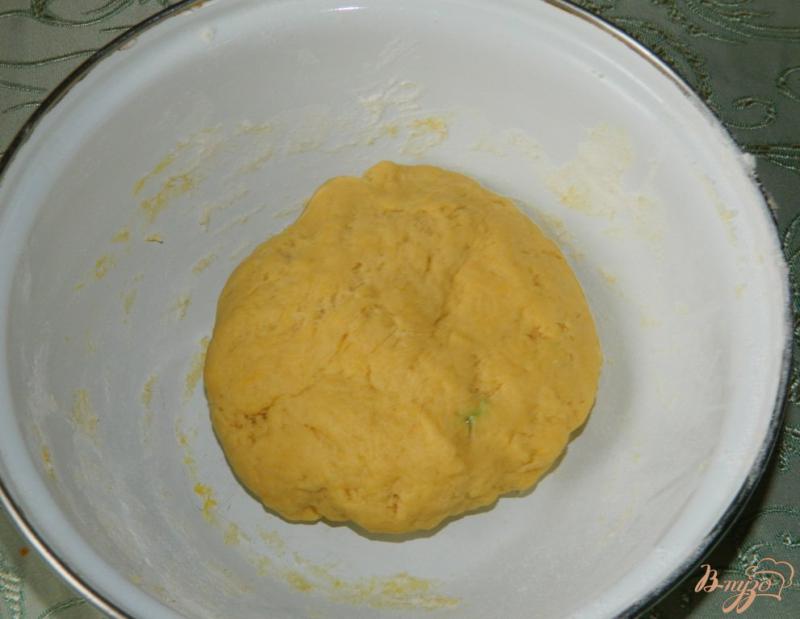 Фото приготовление рецепта: Яблочно-брусничный пирог шаг №2