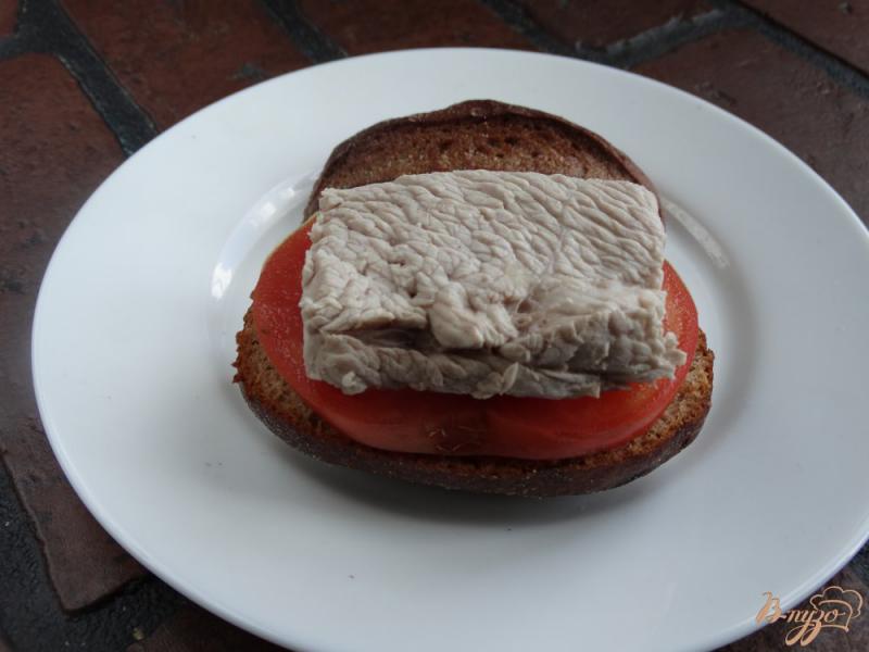 Фото приготовление рецепта: Полезный сандвич с индейкой шаг №4