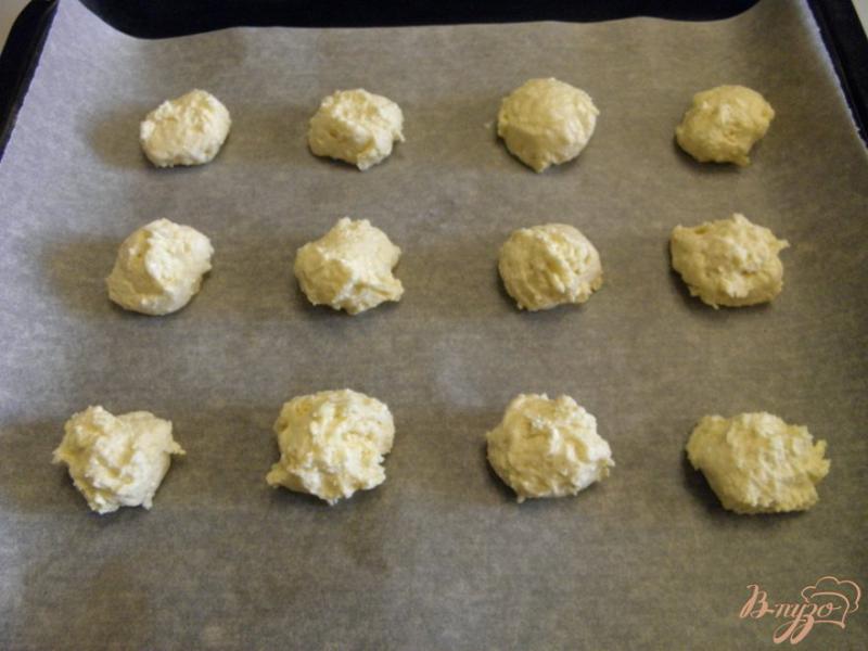 Фото приготовление рецепта: Творожное печенье с майским медом шаг №5