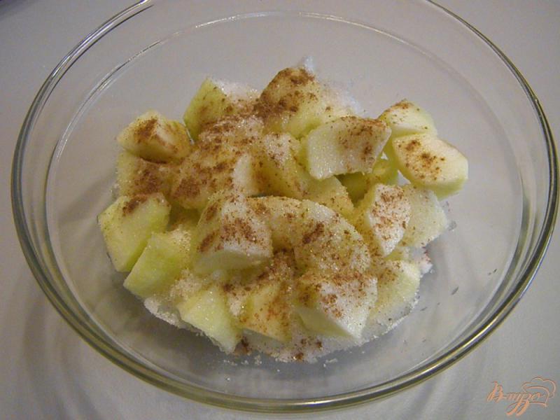 Фото приготовление рецепта: Пирог творожно-яблочный шаг №3