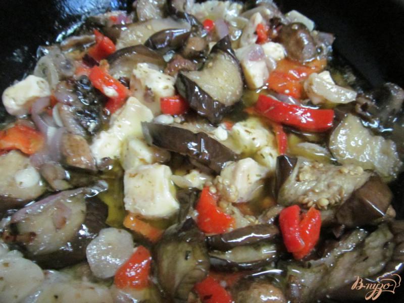 Фото приготовление рецепта: Макароны с овощной подливой шаг №4