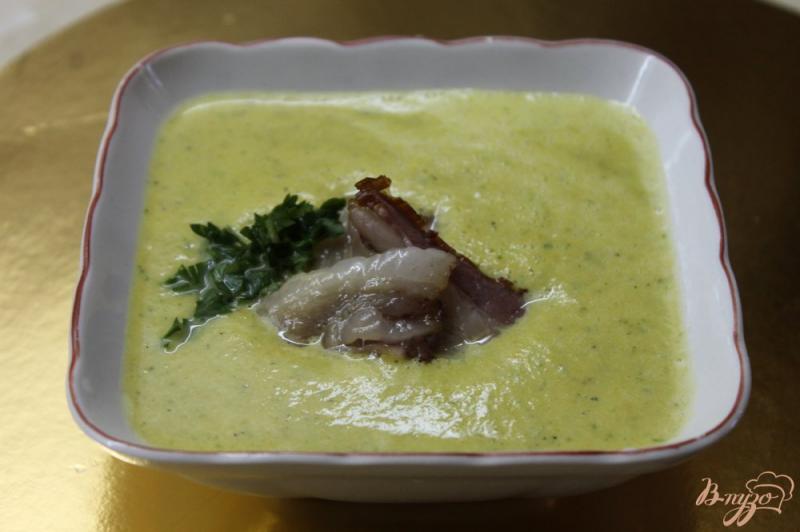 Фото приготовление рецепта: Крем - суп из кабачка с беконом шаг №7