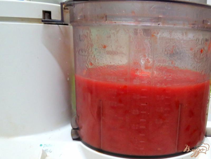 Фото приготовление рецепта: Соус томатный на зиму шаг №3