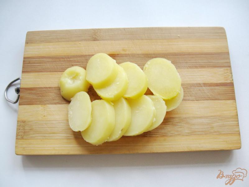 Фото приготовление рецепта: Салат из жареных кабачков и картофеля шаг №5