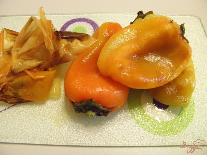 Фото приготовление рецепта: Болгарский перец запеченный в духовке шаг №6