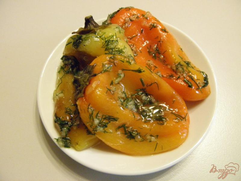 Фото приготовление рецепта: Болгарский перец запеченный в духовке шаг №7