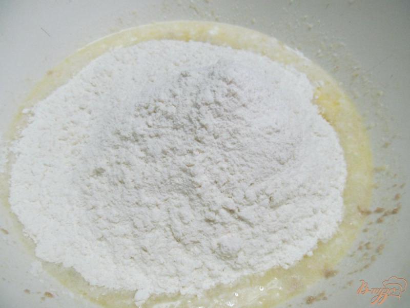 Фото приготовление рецепта: Хлеб на кислом молоке с картофелем шаг №4