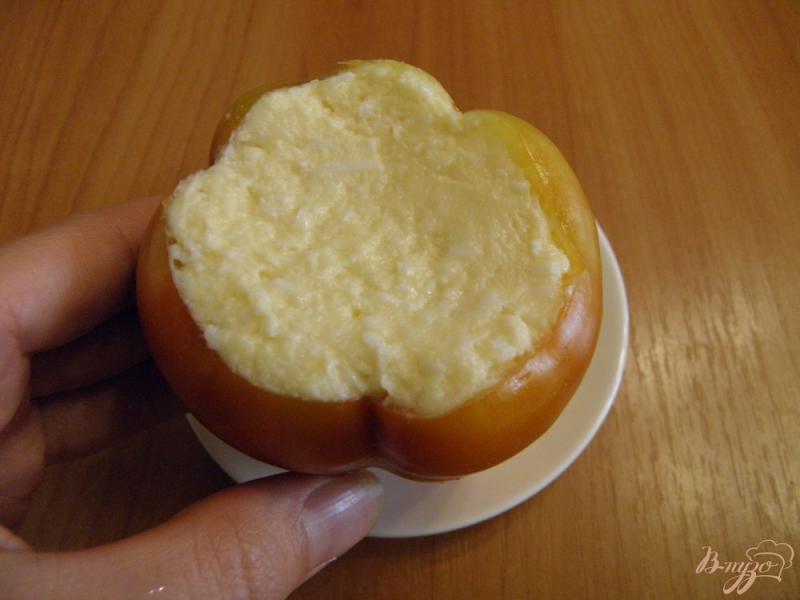 Фото приготовление рецепта: Закуска из перца и сыра с чесноком шаг №5