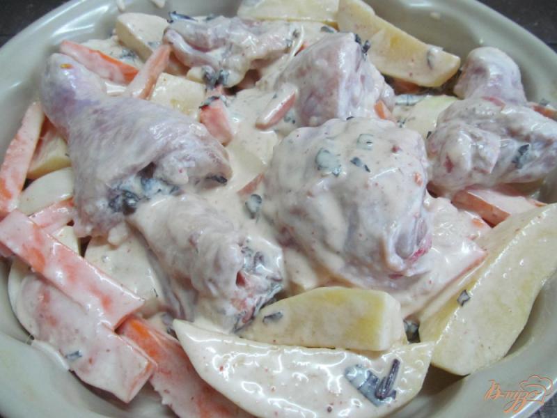 Фото приготовление рецепта: Деревенское блюдо из курицы с картофелем шаг №5