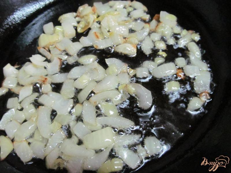 Фото приготовление рецепта: Картофельные котлеты с куриными сердечками шаг №2