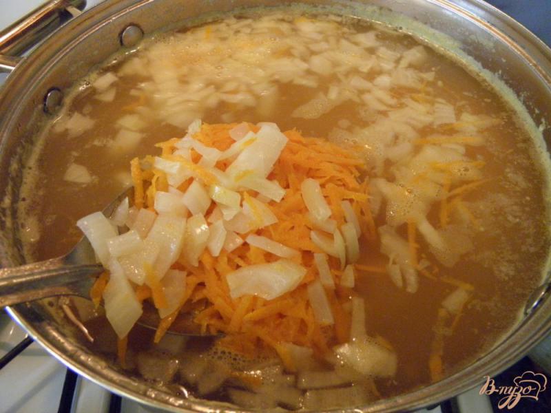 Фото приготовление рецепта: Суп гороховый на телячьей грудинке без зажарки шаг №3