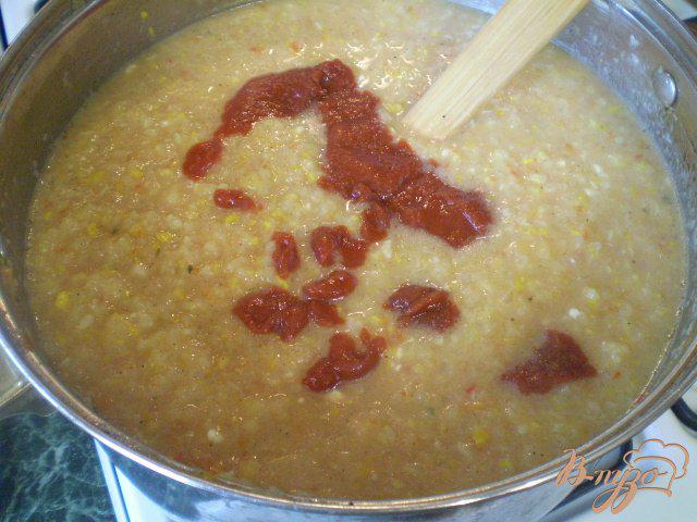 Фото приготовление рецепта: Икра кабачковая с майонезом и томатной пастой шаг №5