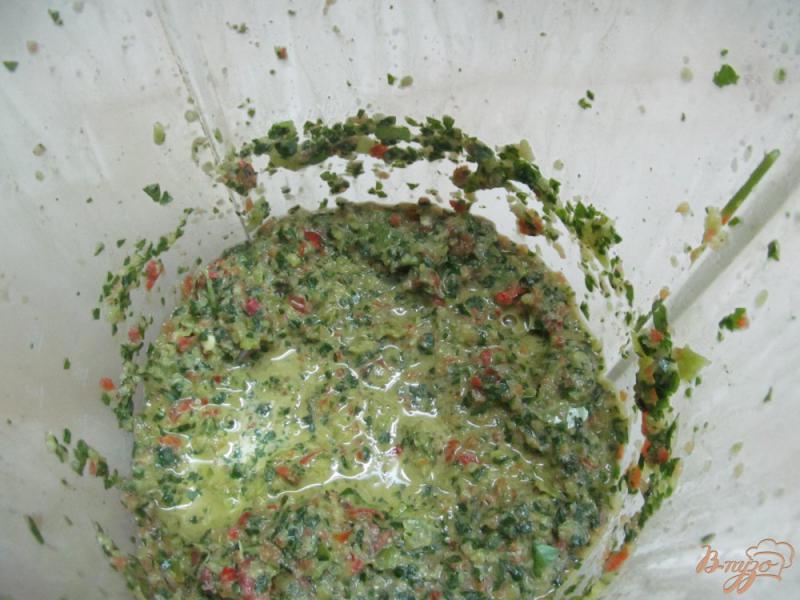 Фото приготовление рецепта: Аджика из перцев и щавеля шаг №4