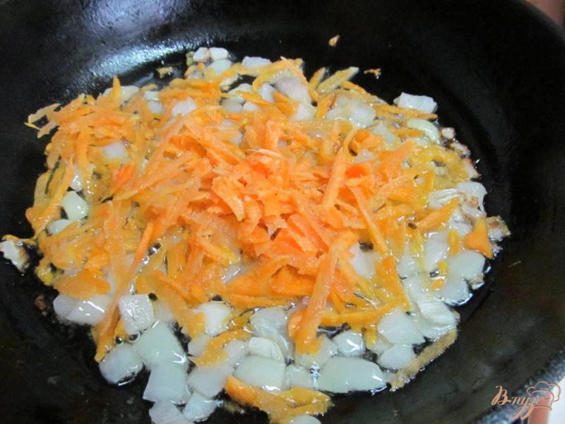 Фото приготовление рецепта: Овощной суп с рисом и щавелем шаг №1