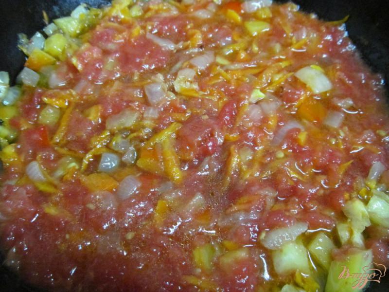 Фото приготовление рецепта: Овощной суп с рисом и щавелем шаг №3