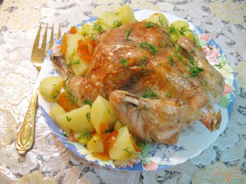 Фото приготовление рецепта: Цыпленок в рукаве с овощами шаг №7